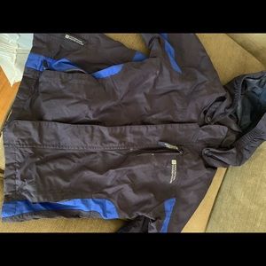 Mountain ware boys size 5-6 winter jacket